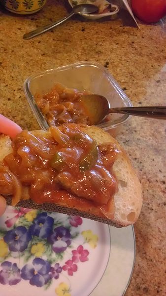 File:Steak hoagie on bread.jpg